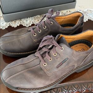 ECCO Men's Dark Brown Leather Oxfords